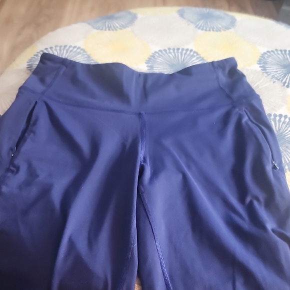 Lululemon Athletica Navy Joggers with zippered pockets and ankle zippers - Picture 4 of 6